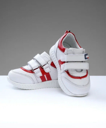 Adidasi fete 0052/14