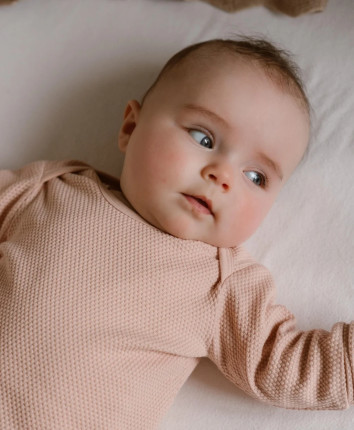 Set baby - hanorac, pantaloni WN1227 Roz deschis